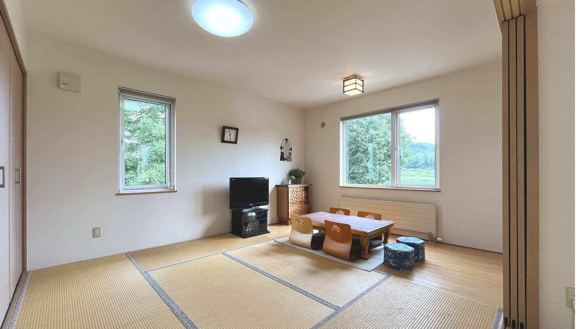 #【お部屋一例】和室16畳　広々としたお部屋は大人数でも寛ぐことができます。