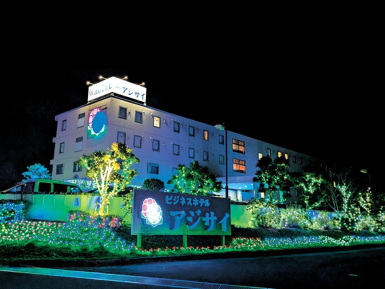 イルミネーション点灯中！是非遊びに来てください