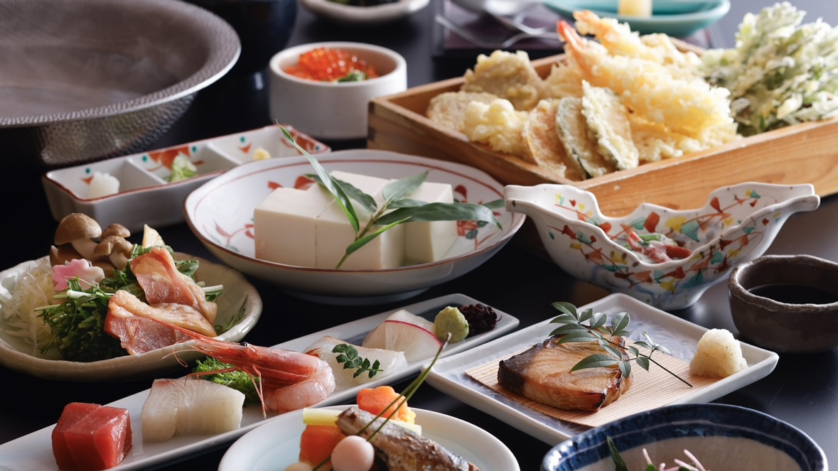 【嵐山花伝抄15周年記念】＜2食付＞プレミアムステイ！スペシャル15％OFF！