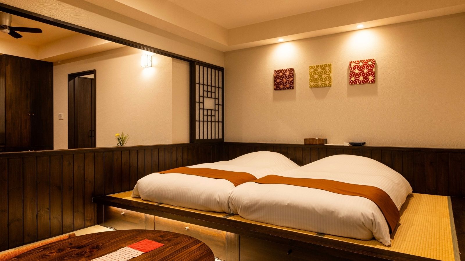 【湯の香】シモンズ製のマットレスでお寛ぎください。2019年リニューアル。