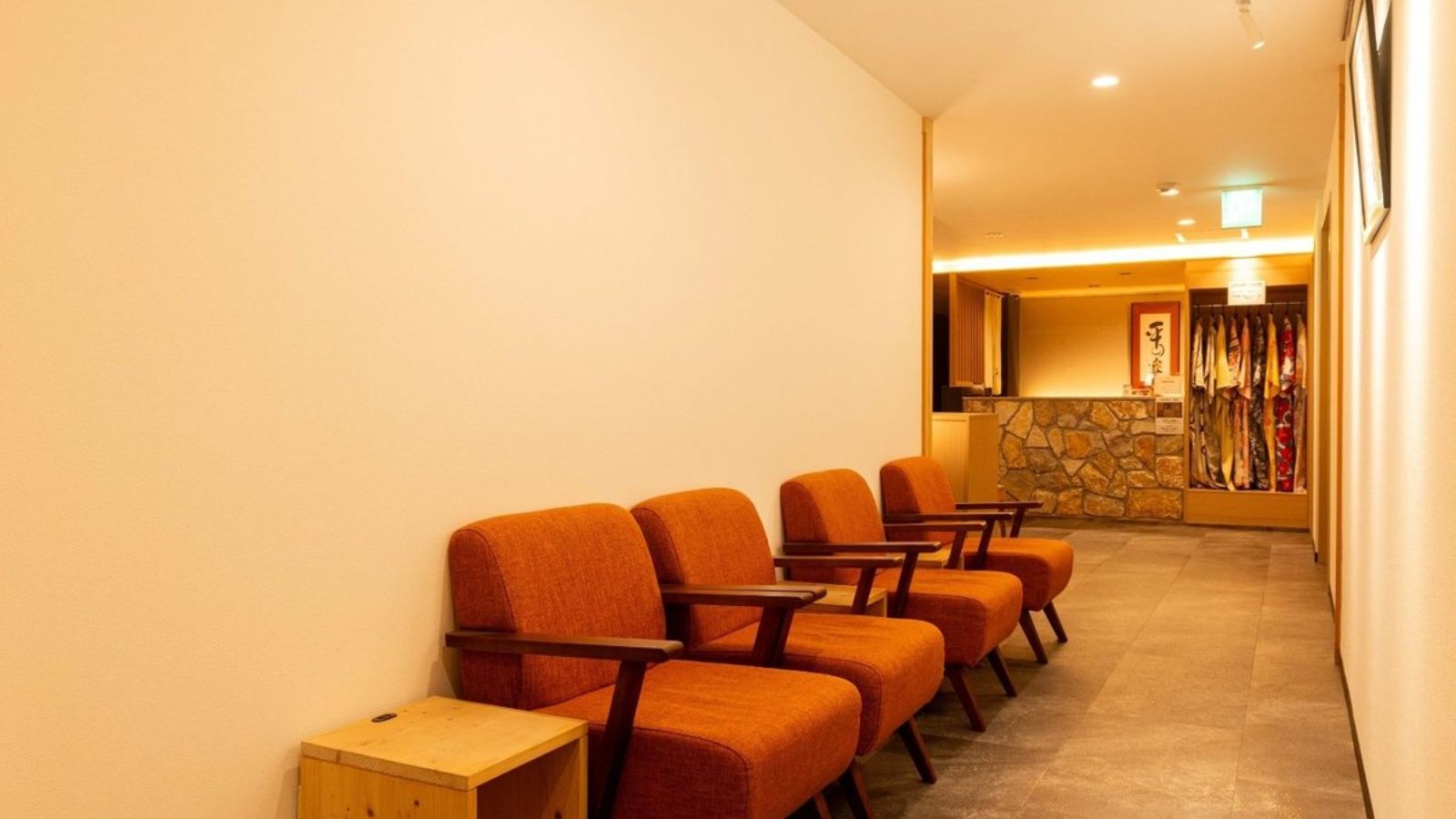 【館内施設】落ち着いた空間と充実の設備で、滞在をより快適に。