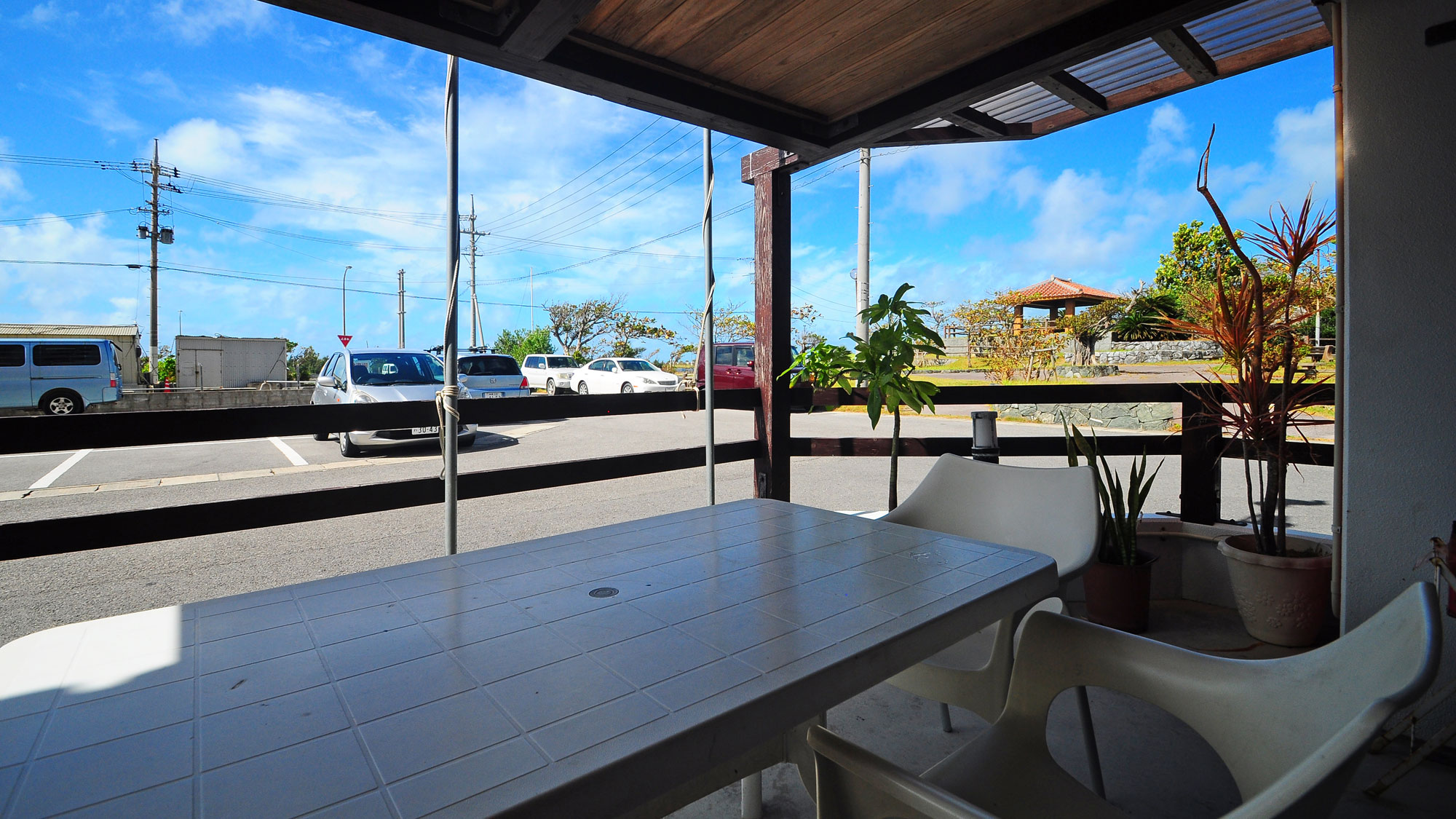 【喫煙コーナー】おタバコはこちらへどうぞ