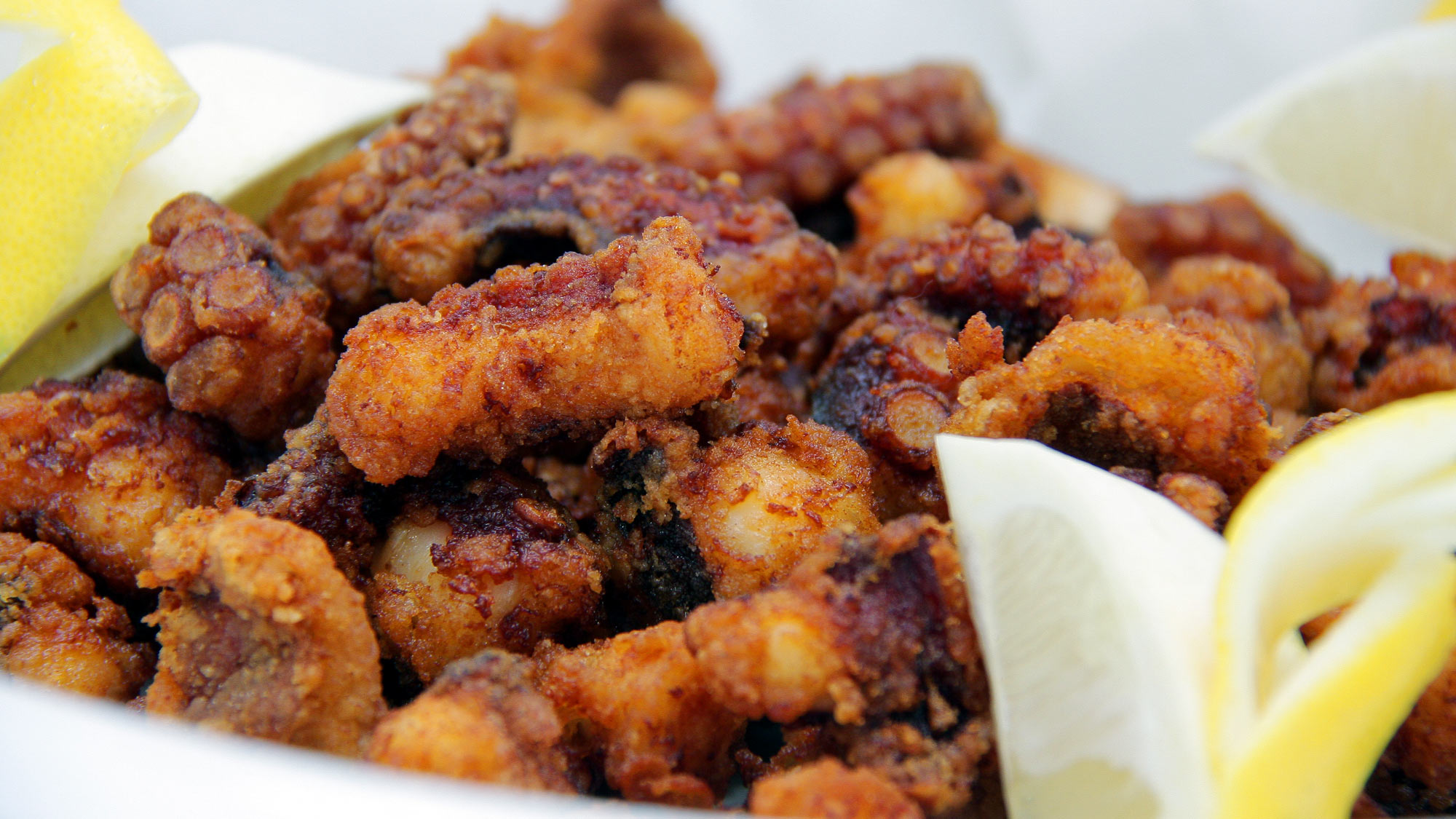 【朝食バイキング】お腹いっぱい食べよう！（タコ唐揚）