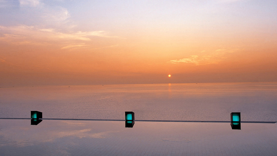 【はなごよみ御膳】季節のカジュアルディナー＆海辺の湯巡りを満喫(二つの源泉と多彩な湯殿)