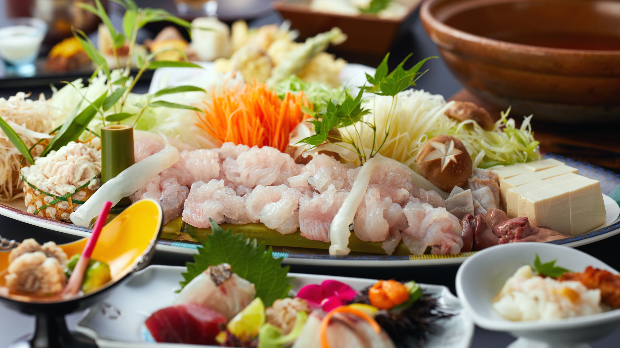 淡路島の夏の風物詩「活鱧」を味わい尽くす期間限定の味覚コース(料理一例/イメージ)