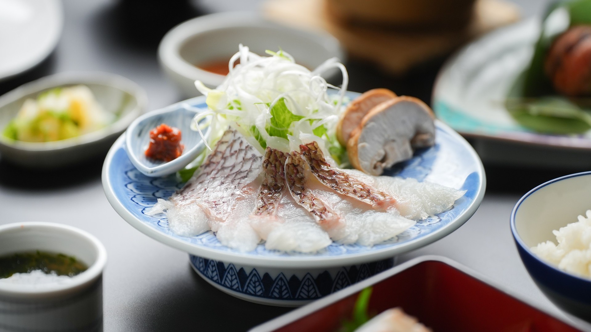 【1泊2食付】春旬の鯛しゃぶと黒毛和牛を堪能　寛ぎ旬会席