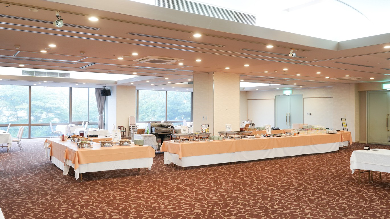 【直前割】【GW基本プラン◇ 1泊2食付】海の幸と山の幸を堪能！限定バイキングプラン