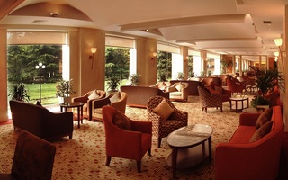 ロビー・ラウンジ