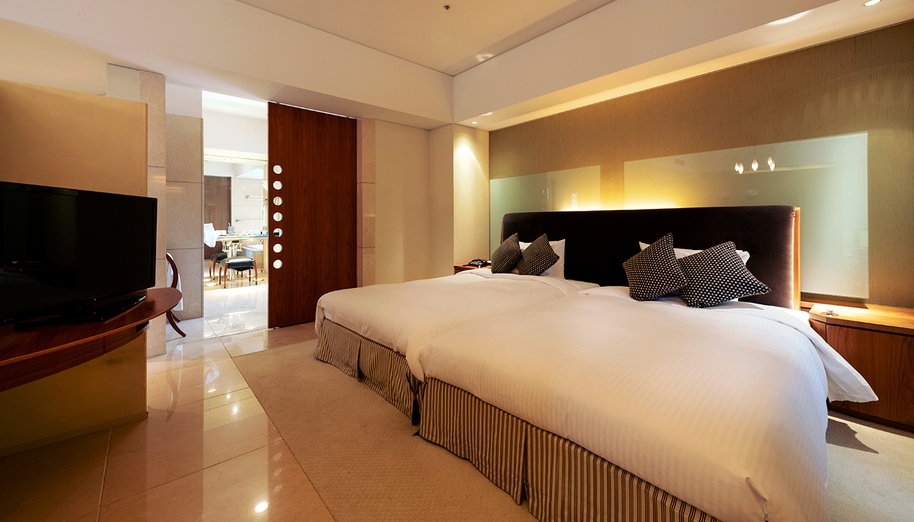 【ラグジュアリープラン】スイートルーム限定、フルコースディナー付きプラン!　朝食・夕食付き