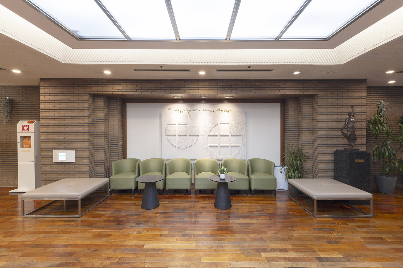 出発前のひとときや待ち合わせに最適なロビー