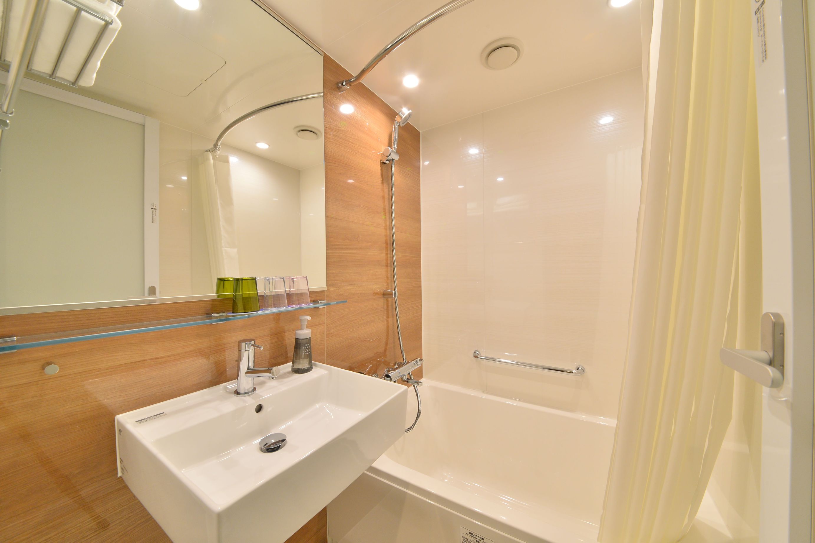 【本館】プレミアムトリプル/正ベッド3台/30平米