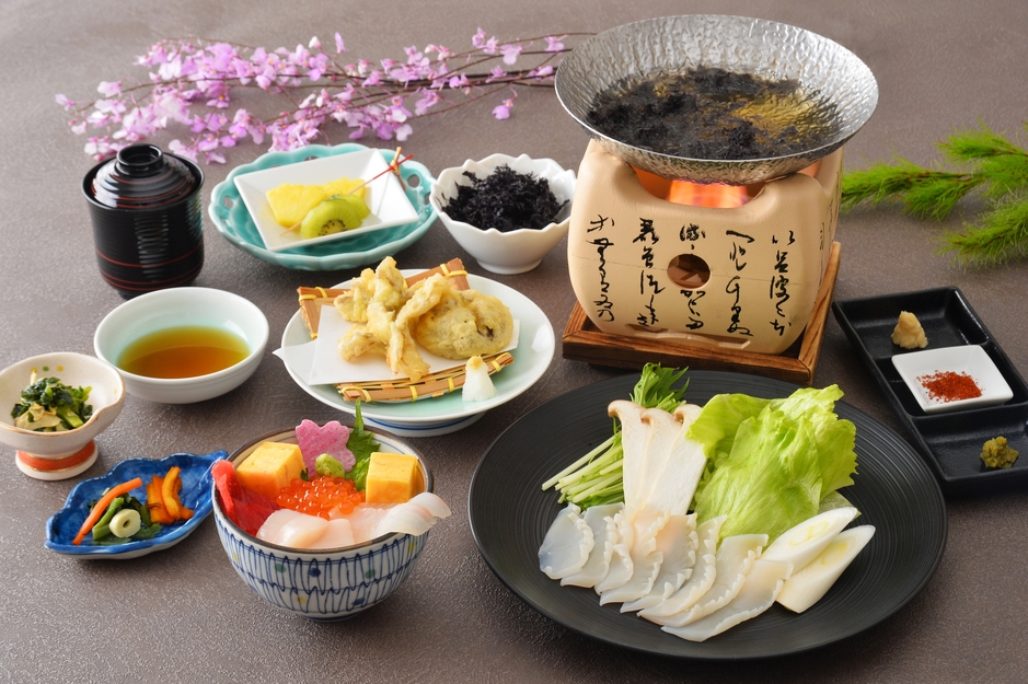 【1泊2食】函館真昆布出汁と磯香る岩のりの北海道産いかしゃぶ御膳