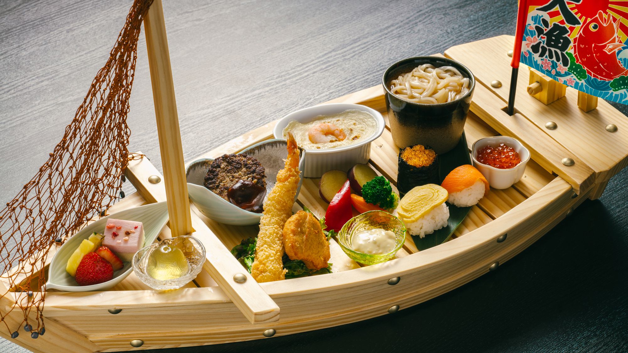 「松前」朝食御膳。舟盛りキッズプレート