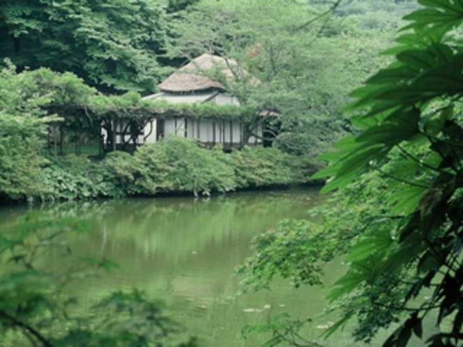 当館敷地内にある「御船山楽園：国登録記念物」夏の情景 ※当館ご宿泊のお客様は入園無料