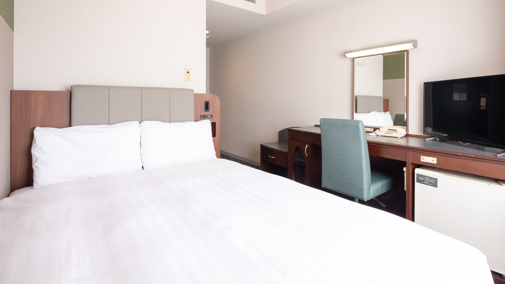 【ダブルエコノミー】客室の一例