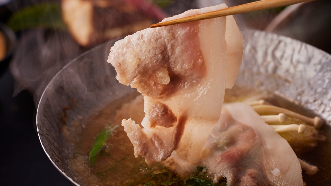 平日限定！旬の食材を使った「山海御膳」プラン【夕朝食付／小学生添い寝無料※食事別料金】