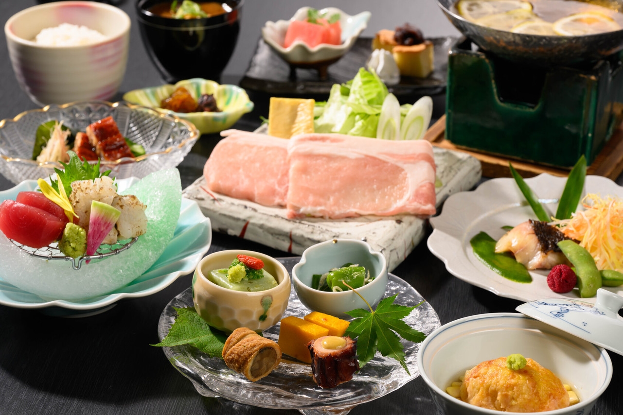 【竹の家が送る旬彩和食】旬の彩りを楽しむ竹の家会席で心ほぐれるひと時を【幼児添い寝無料/夕朝食付】