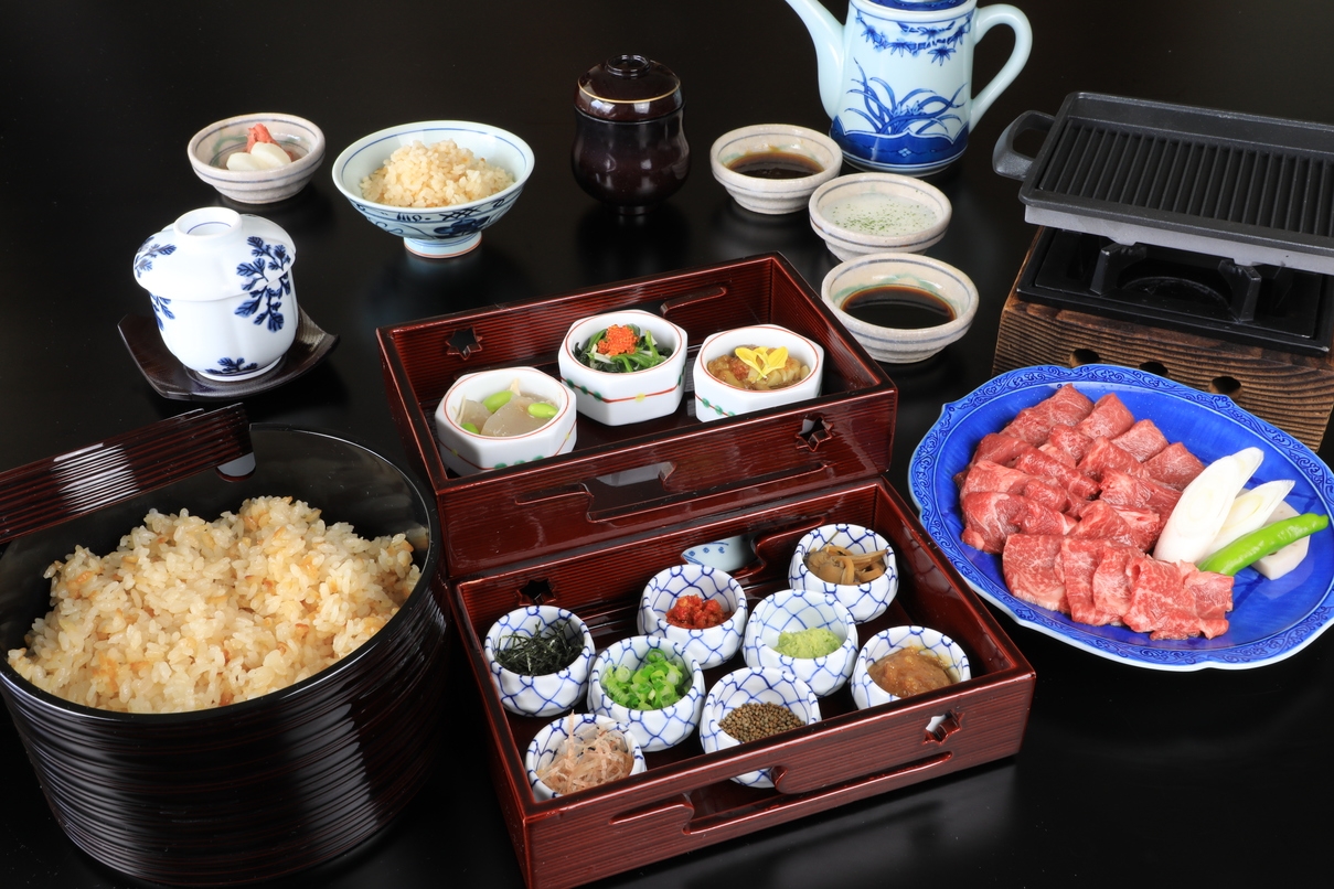 【夕食１７：３０スタート】【２食付き】飛騨牛めし御膳と絶景大パノラマ温泉で☆みんなdeあったかプラン
