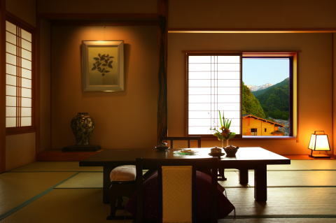 ตัวอย่างของห้องพิเศษสไตล์ญี่ปุ่นล้วนที่ที่อยู่อาศัยหลัก