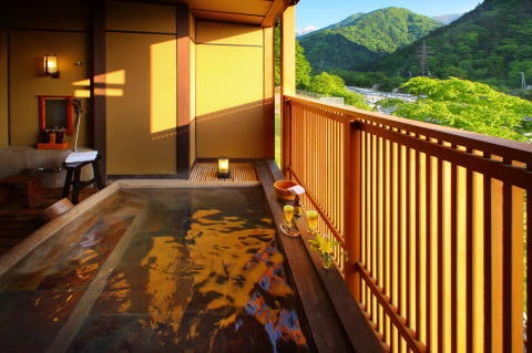 客室露天風呂の一例