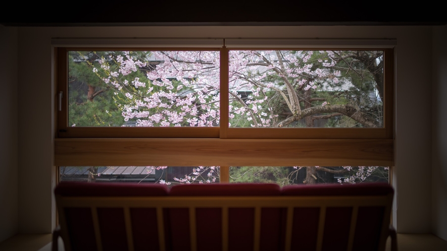 【KURA07】春は桜を眺めるお部屋