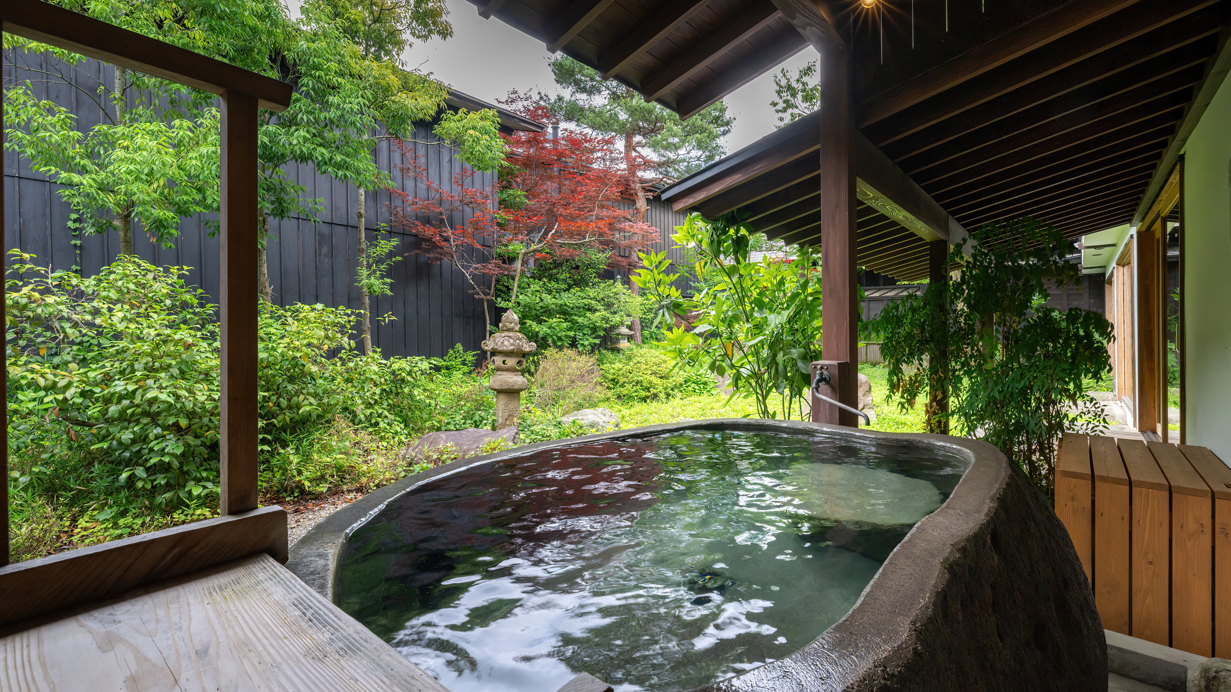 山形座 瀧波(部屋(水回り))