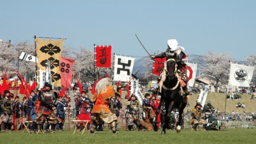 米沢 上杉まつり／毎年4月29日～5月3日に米沢で開催される人気のお祭り