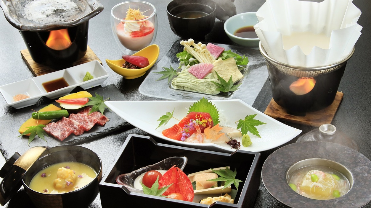【夏旅セール】最大20％OFF｜特選会席と温泉を愉しむ贅沢ステイ＜特選会席■＞