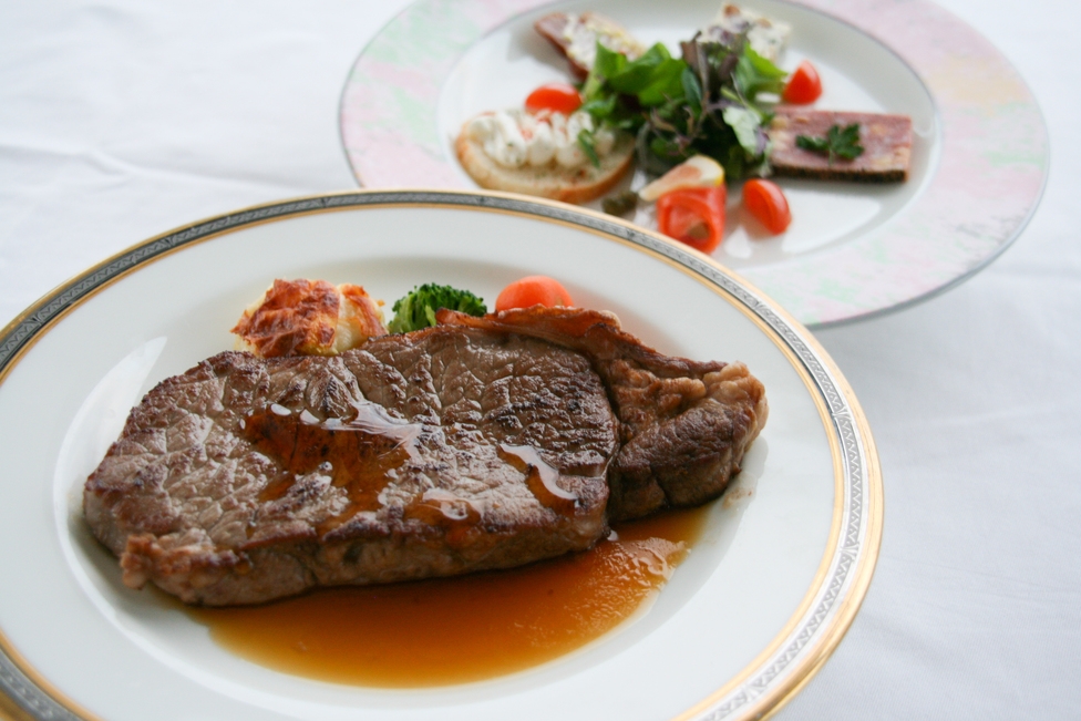 【12月31日・1月1日限定！】プレミアム牛ロースステーキセット夕食付プラン(2食付)