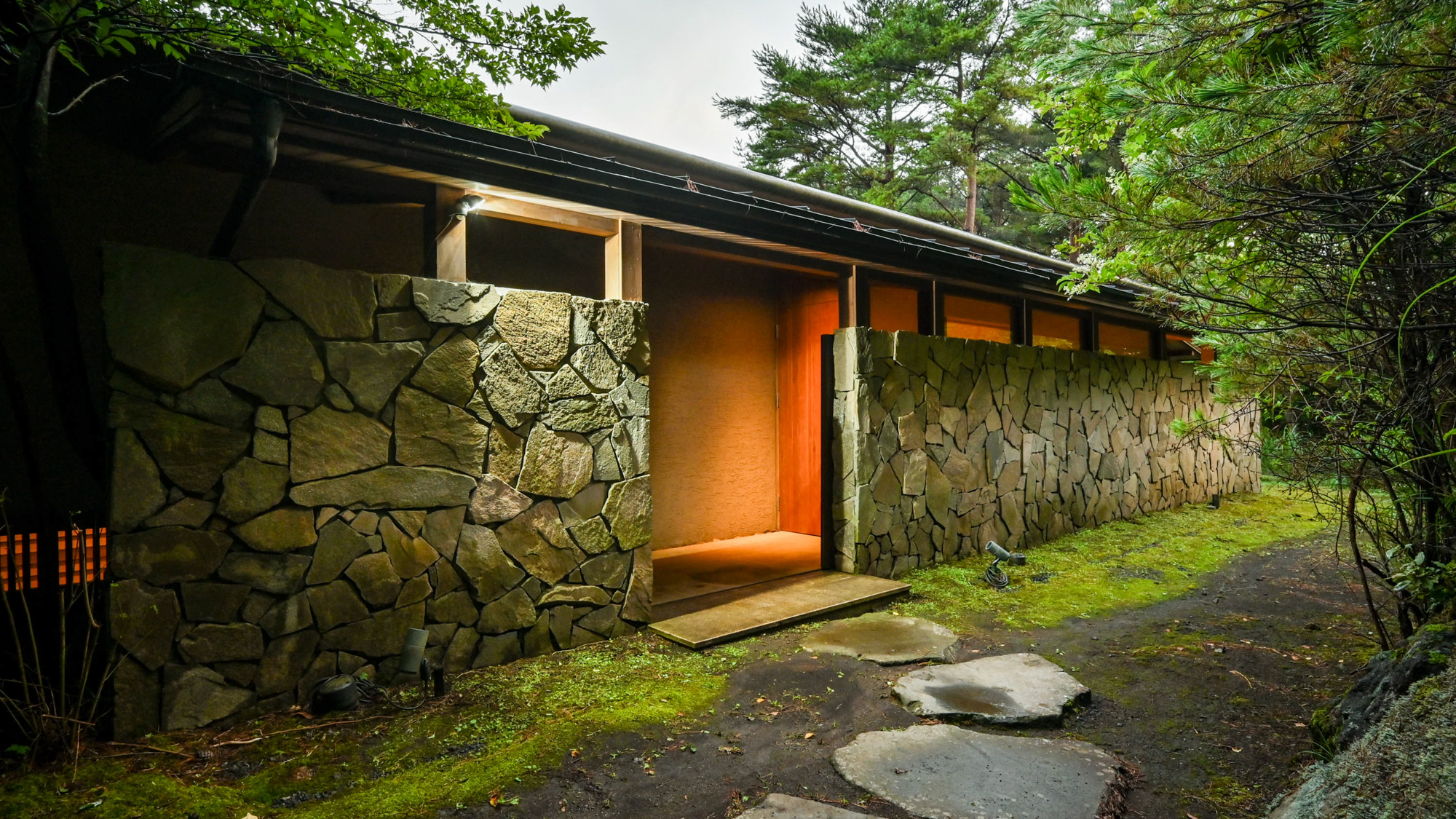 特別室別館　BEKKAN【離れ客室】【半露天風呂付き】