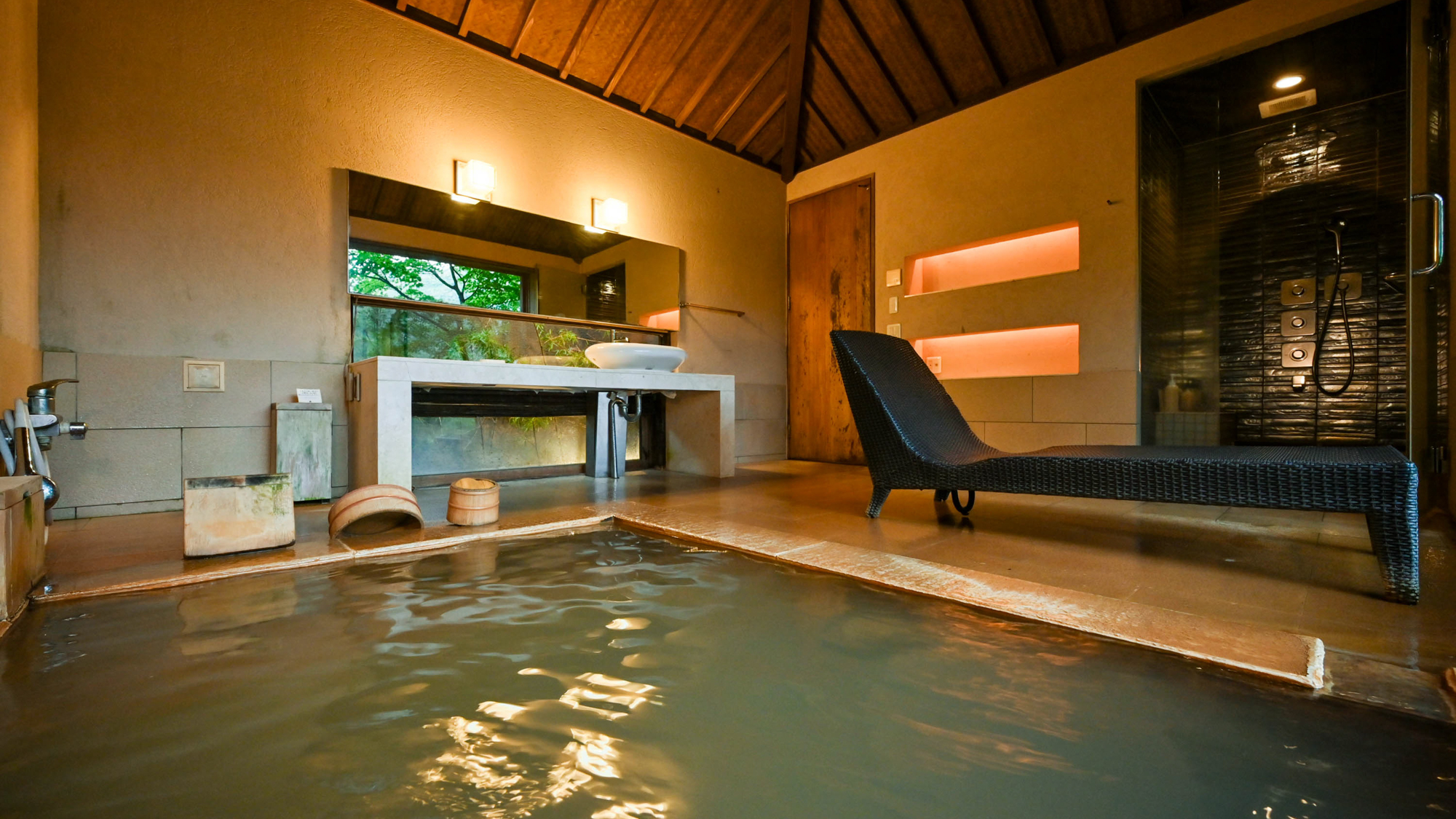 特別室別館　BEKKAN【離れ客室】【半露天風呂付き】