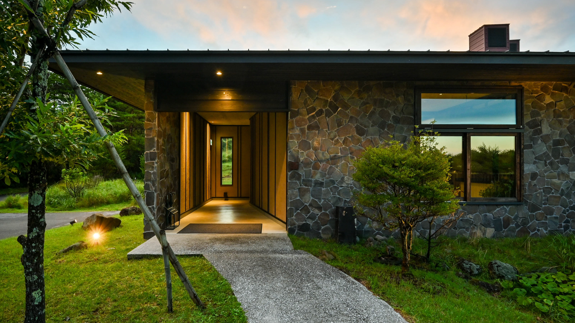 料匠KOHAKU　レストラン外観