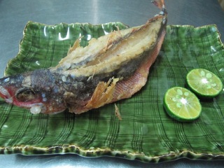 グルクンのから揚げ