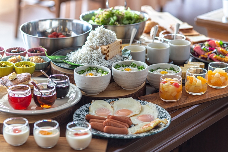 朝食バイキング