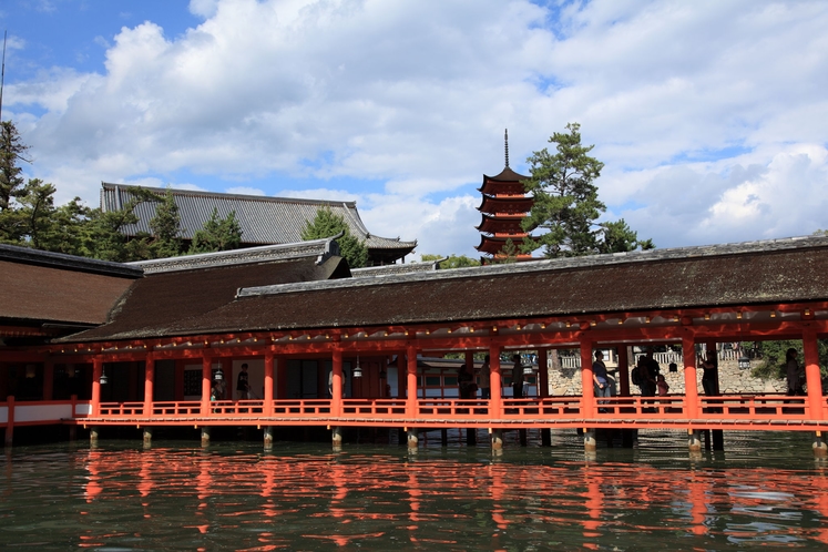 厳島神社