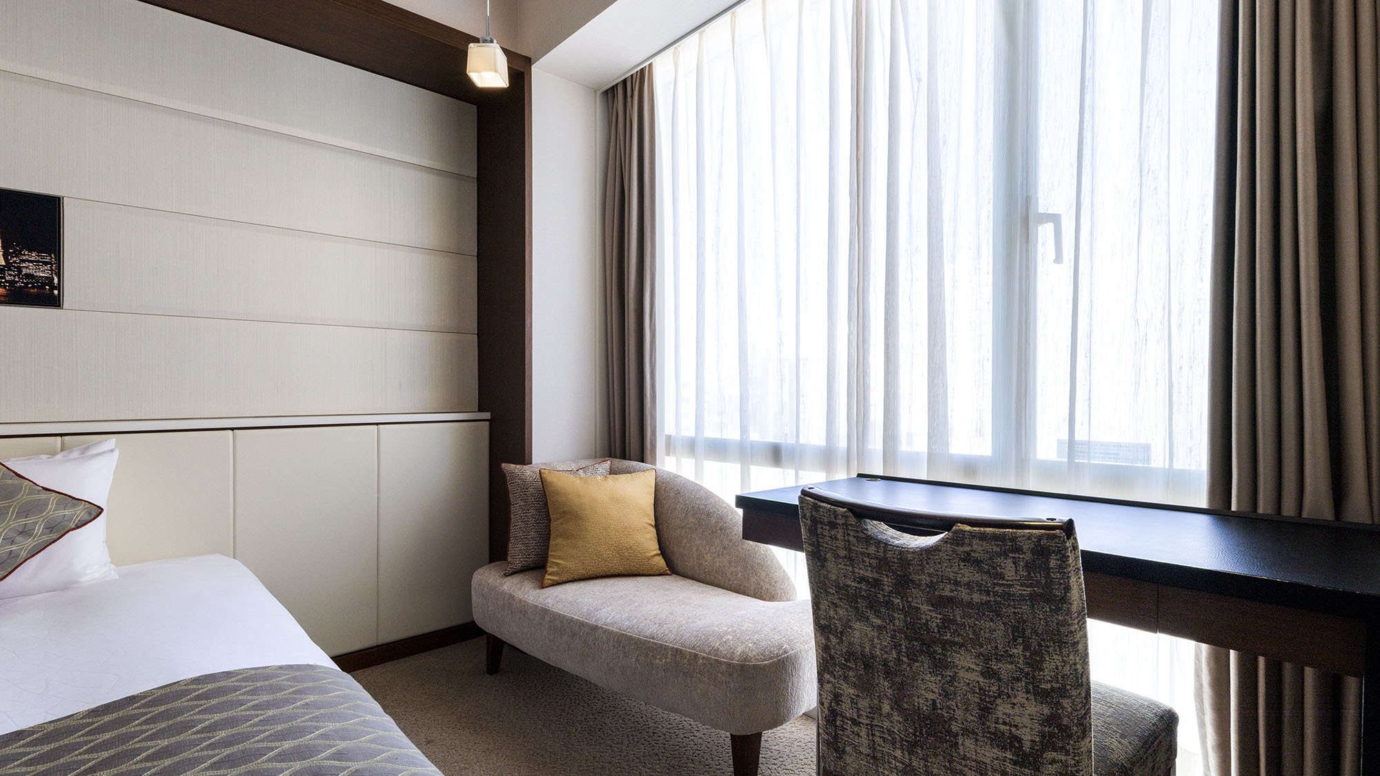 TWIN/ツイン 24㎡ (ベッド幅:115cm×195cm 2台)