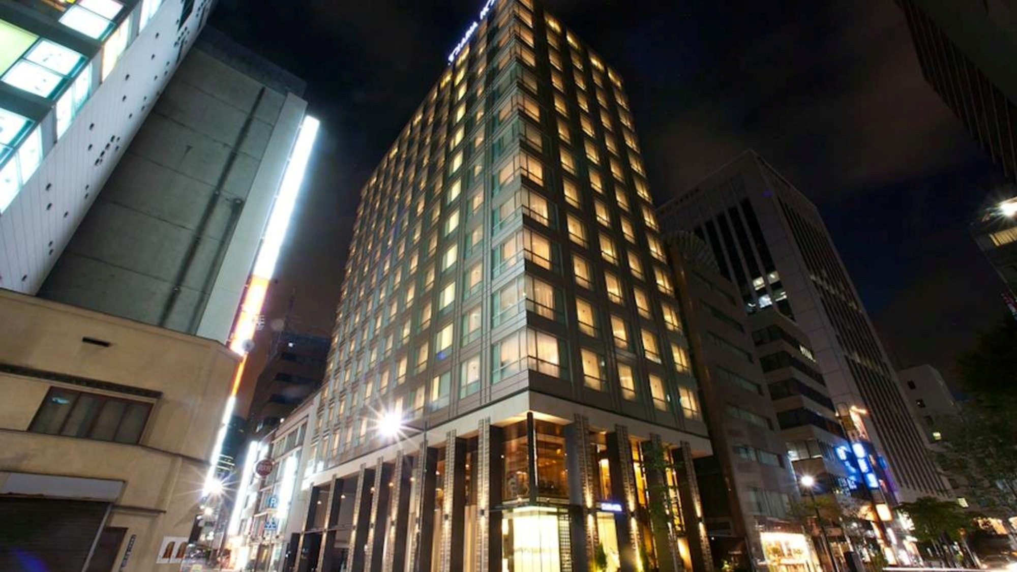 羽田空港から一本!東銀座駅からA2出口徒歩2分。三越裏
