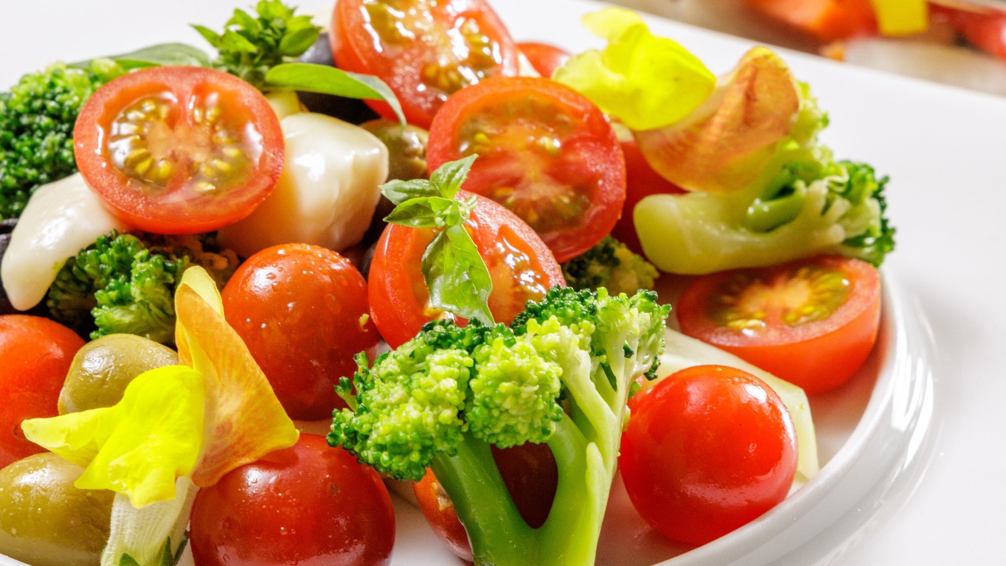 【朝食ビュッフェ】所せましと並ぶ豊富な料理を心ゆくまでお楽しみください。