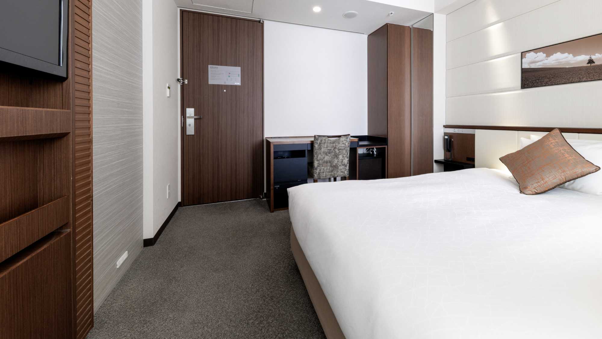 SINGLE/シングル 15.4㎡（ベッド幅：140cm&times;195cm 1台）