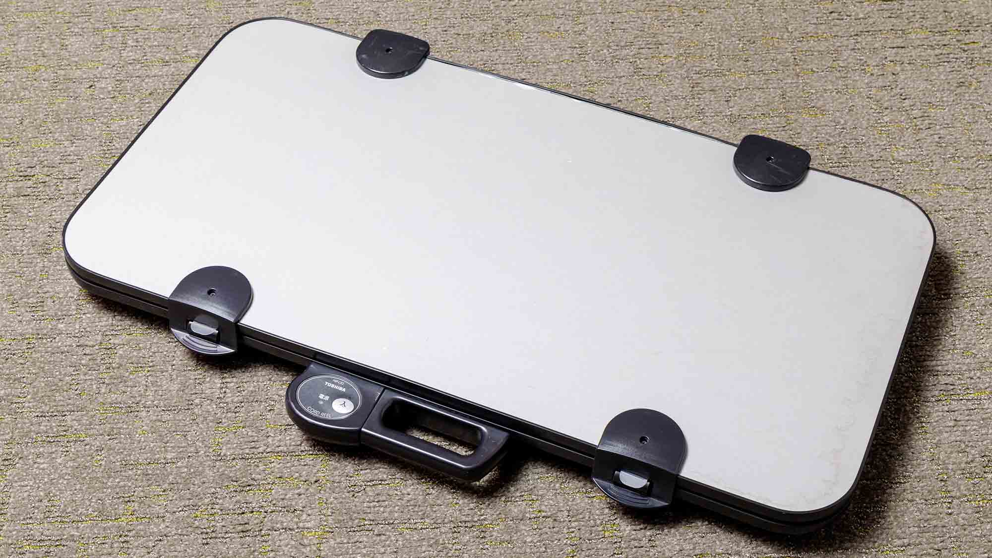 ズボンプレッサー