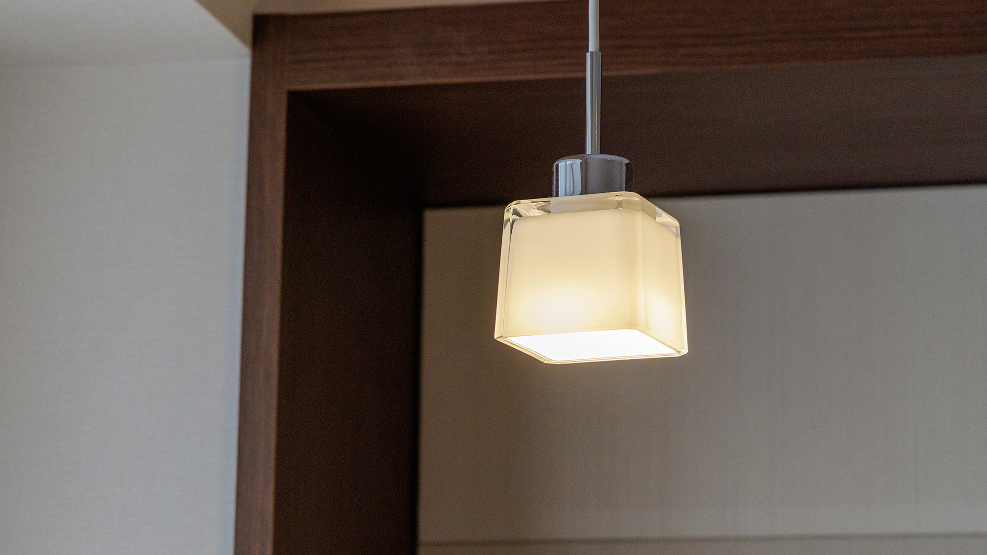 HOLLYWOOD TWIN/ハリウッドツイン24㎡　ベッド幅115cm&times;195cm　2台