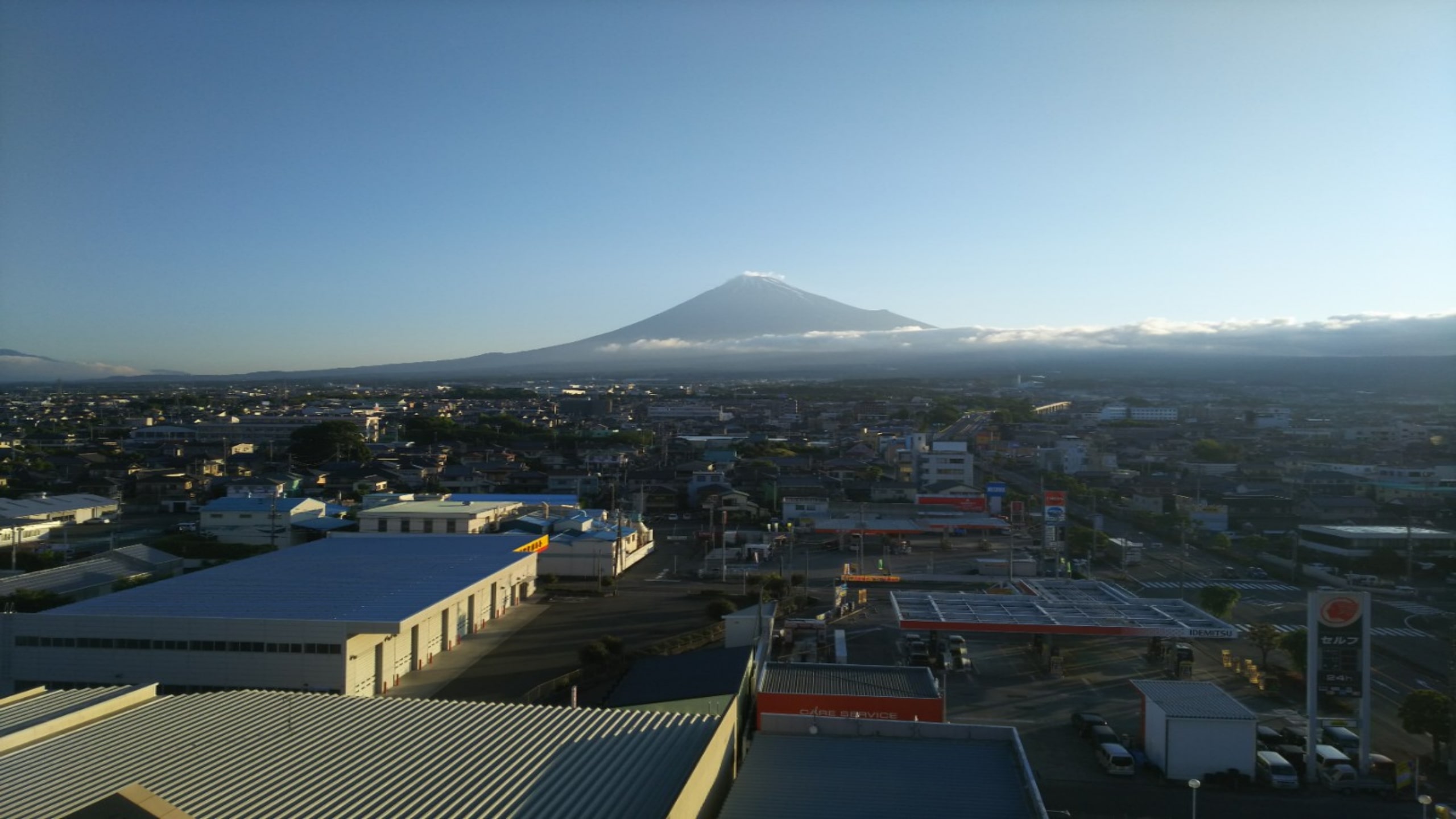 ホテルからの富士山9