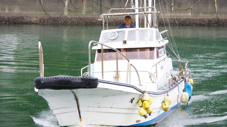 【女性限定】釣り船体験☆２名〜ご予約可能◆釣り具や餌もご用意済♪《夕食付》