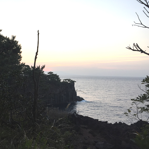 海岸線をハイキング