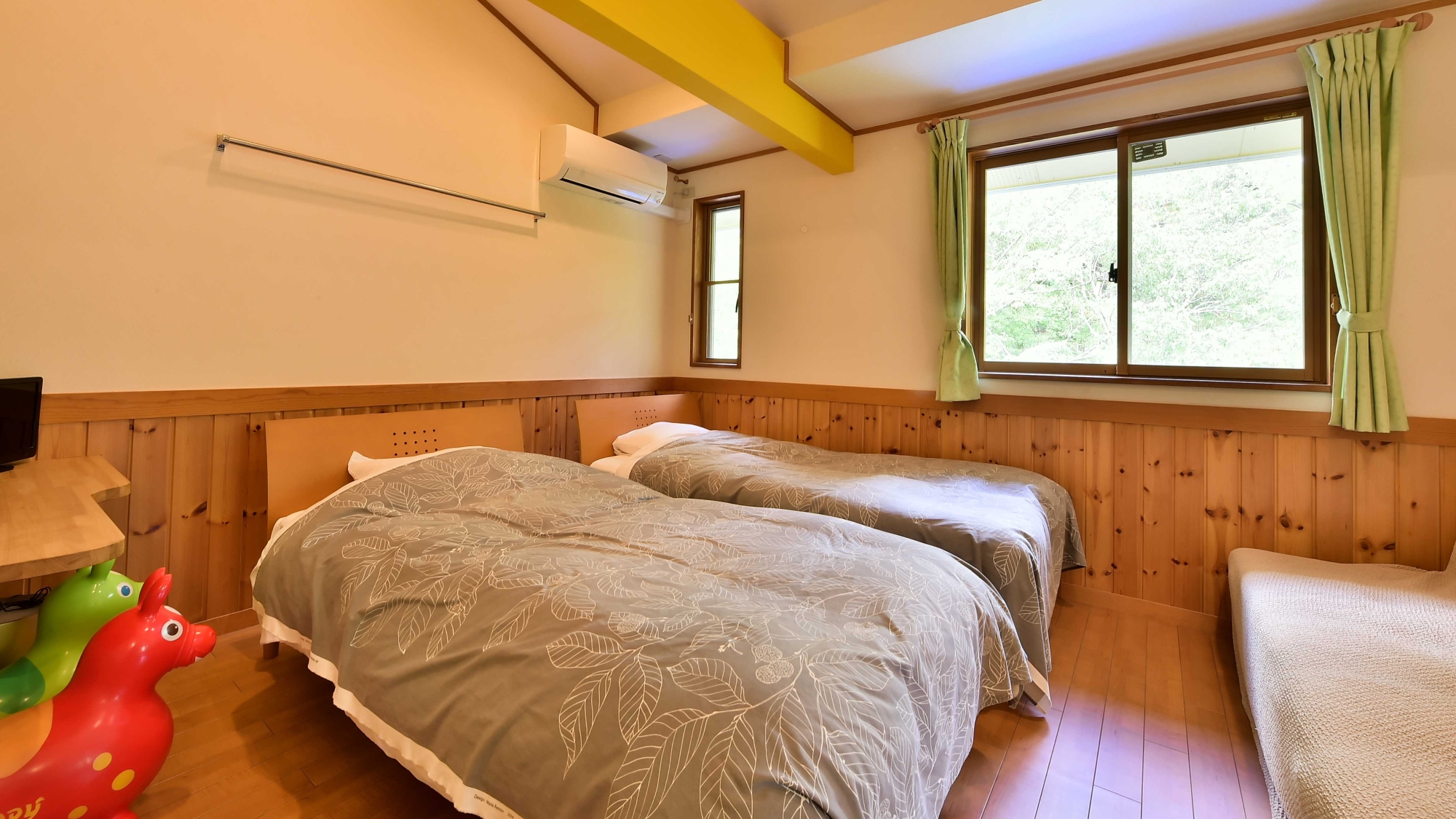 コネクティングルーム【禁煙】洋室ツイン＋和室