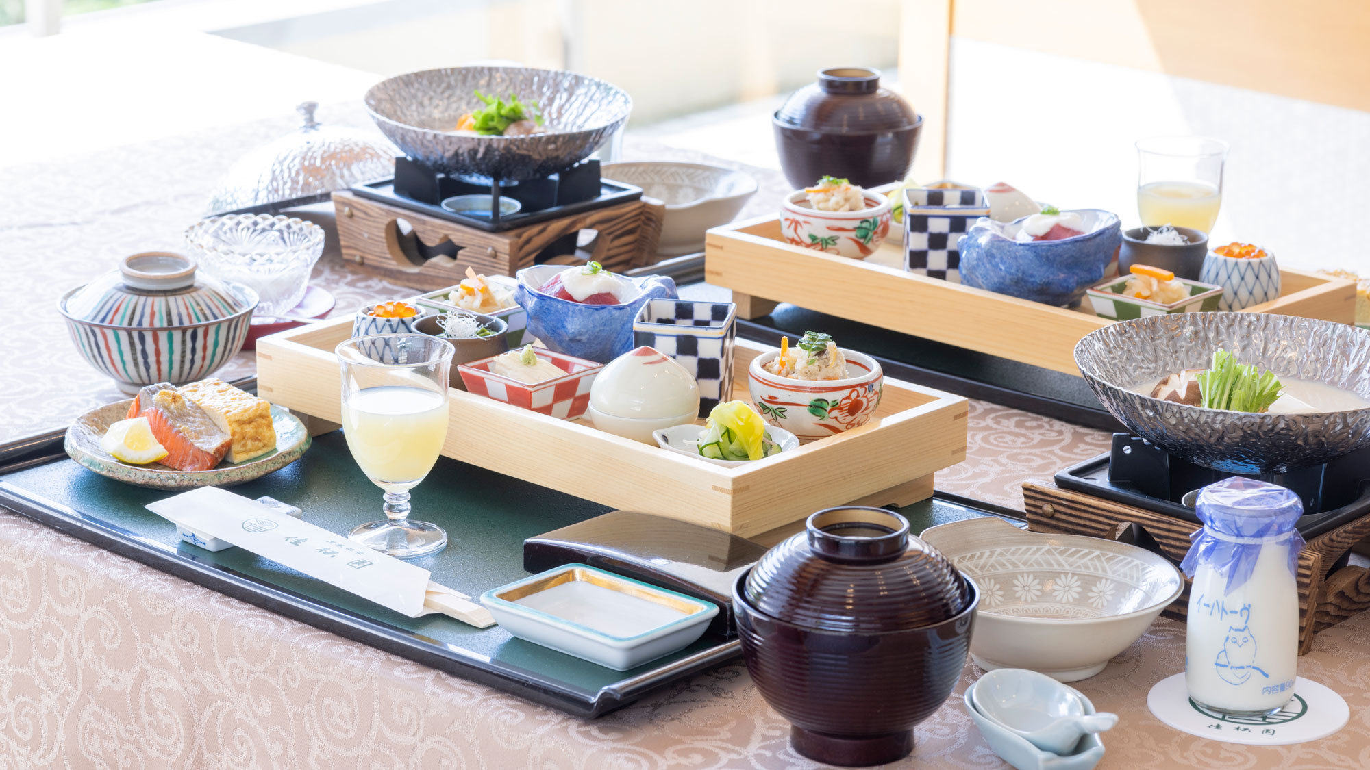 【夕食無し】1泊朝食付き◇佳松園「とろとろの湯」体感プラン◇