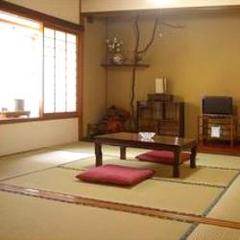 「うぐいす」の間