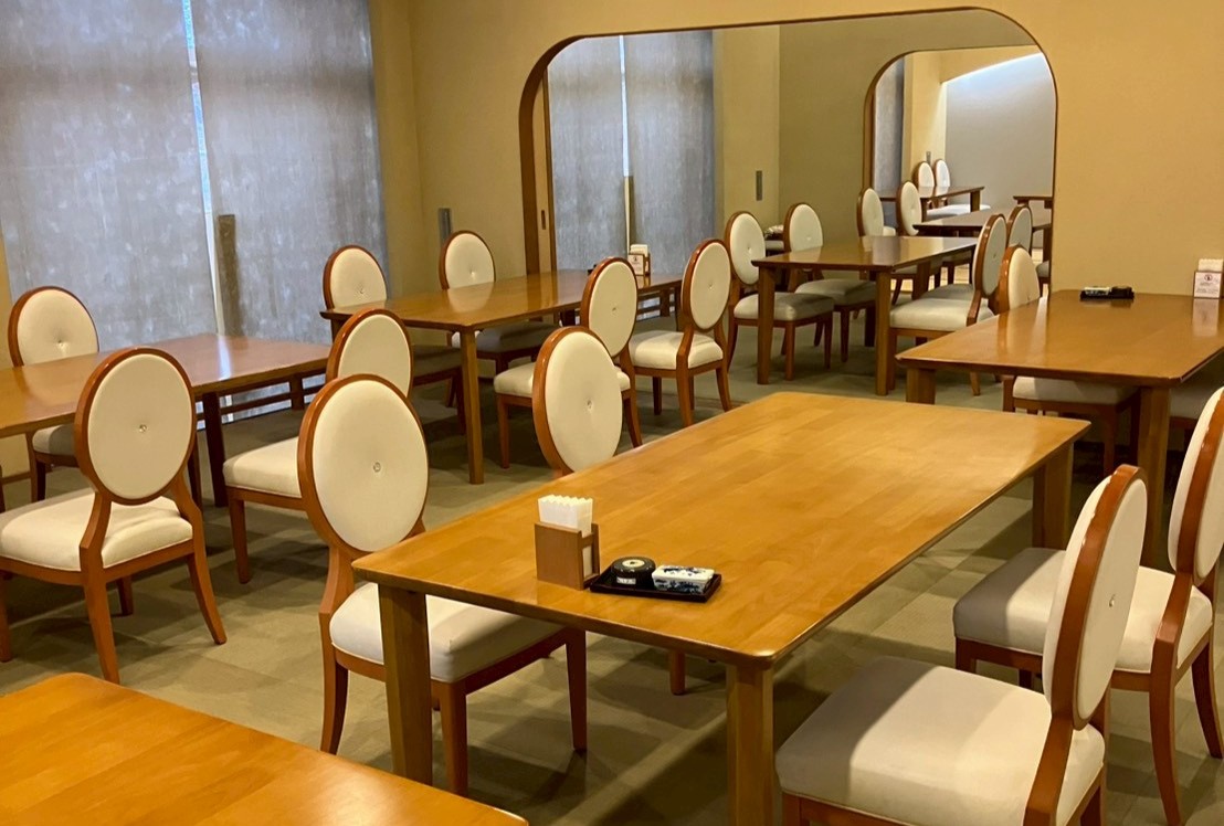 【レストラン】