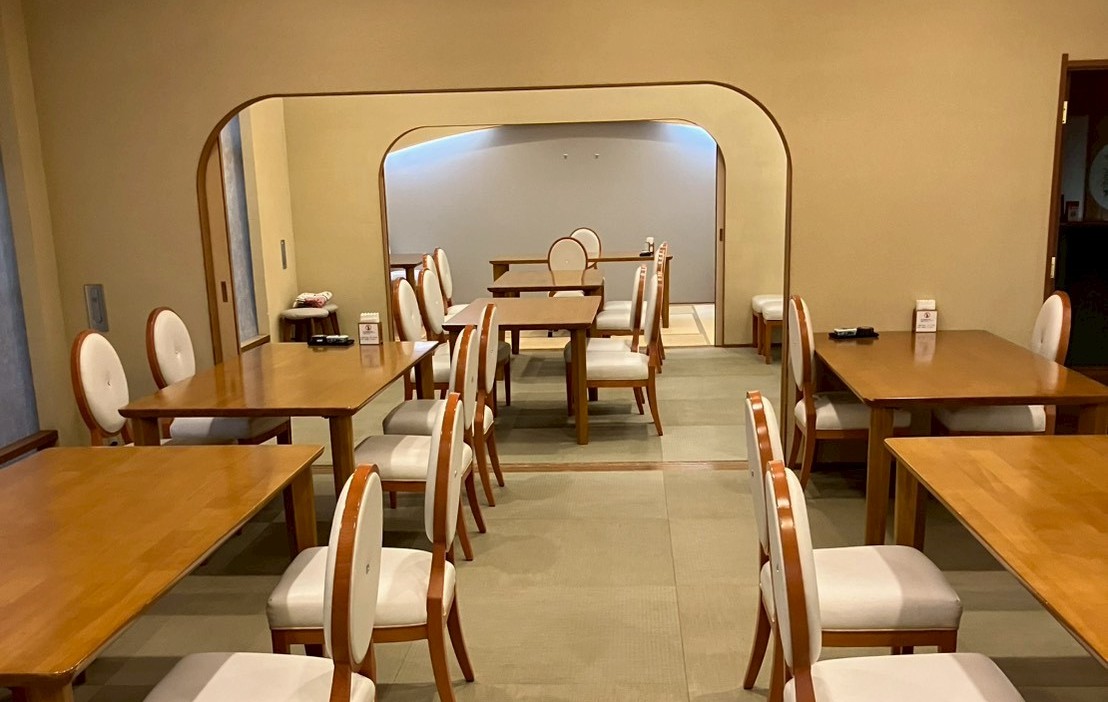 【レストラン】