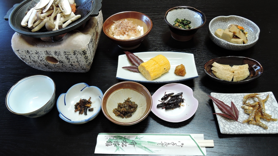 *【朝食全体例】田舎の素朴な和朝食を召し上がれ♪